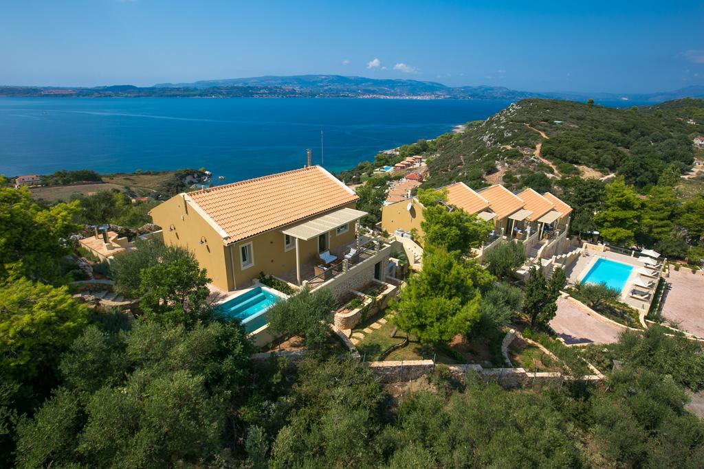 Ionian Vista Villas 阿尔戈斯托利翁 外观 照片