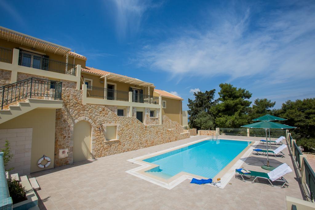 Ionian Vista Villas 阿尔戈斯托利翁 外观 照片
