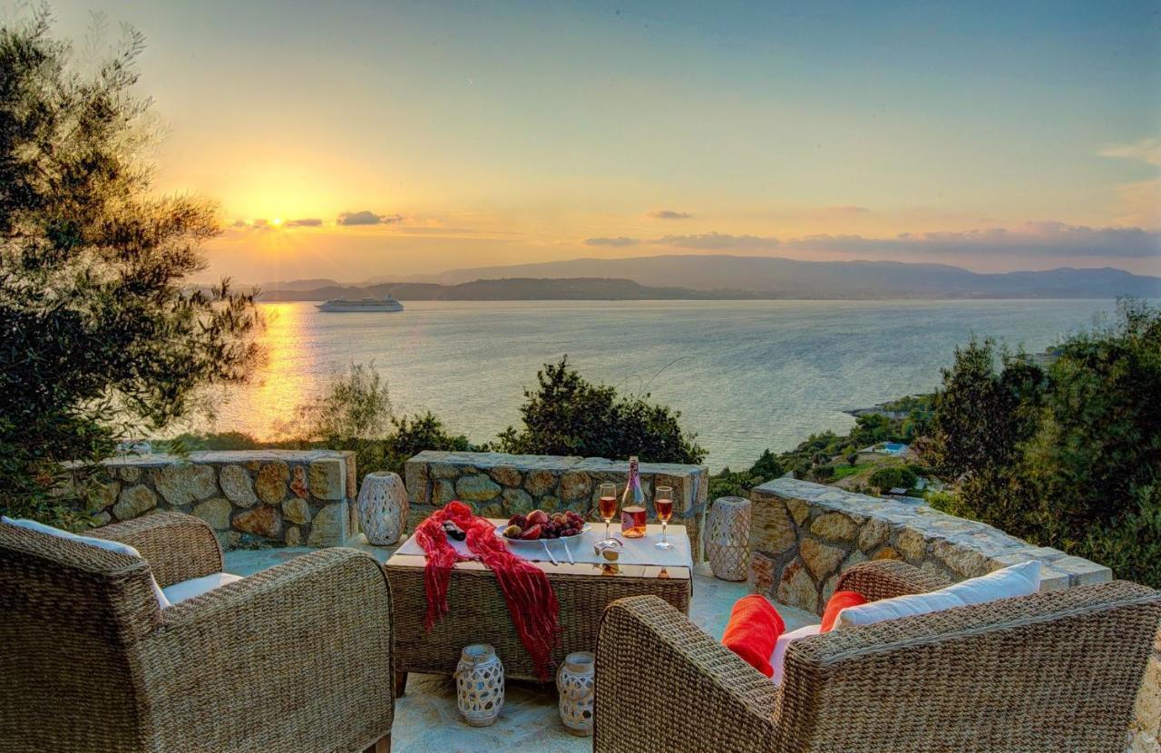Ionian Vista Villas 阿尔戈斯托利翁 外观 照片